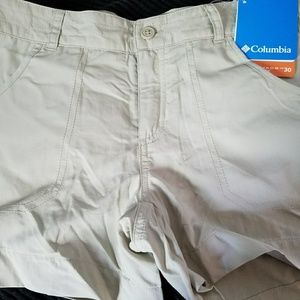 NWT Girls Columbia shorts